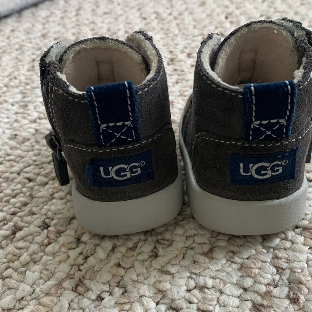 UGG Baby Walker Suede Ankle Boots in Gray with Navy Accents